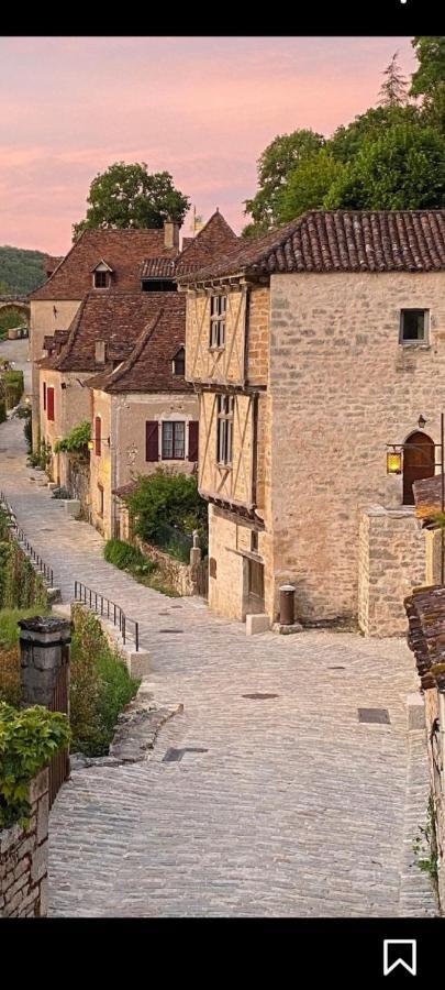 Gite Du Tourneur Studio Au Coeur De Saint Cirq Exteriér fotografie